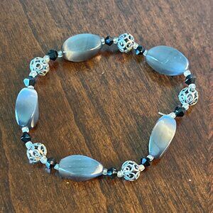 Handmade Beaded Stretch Bracelet - Gray & Silver